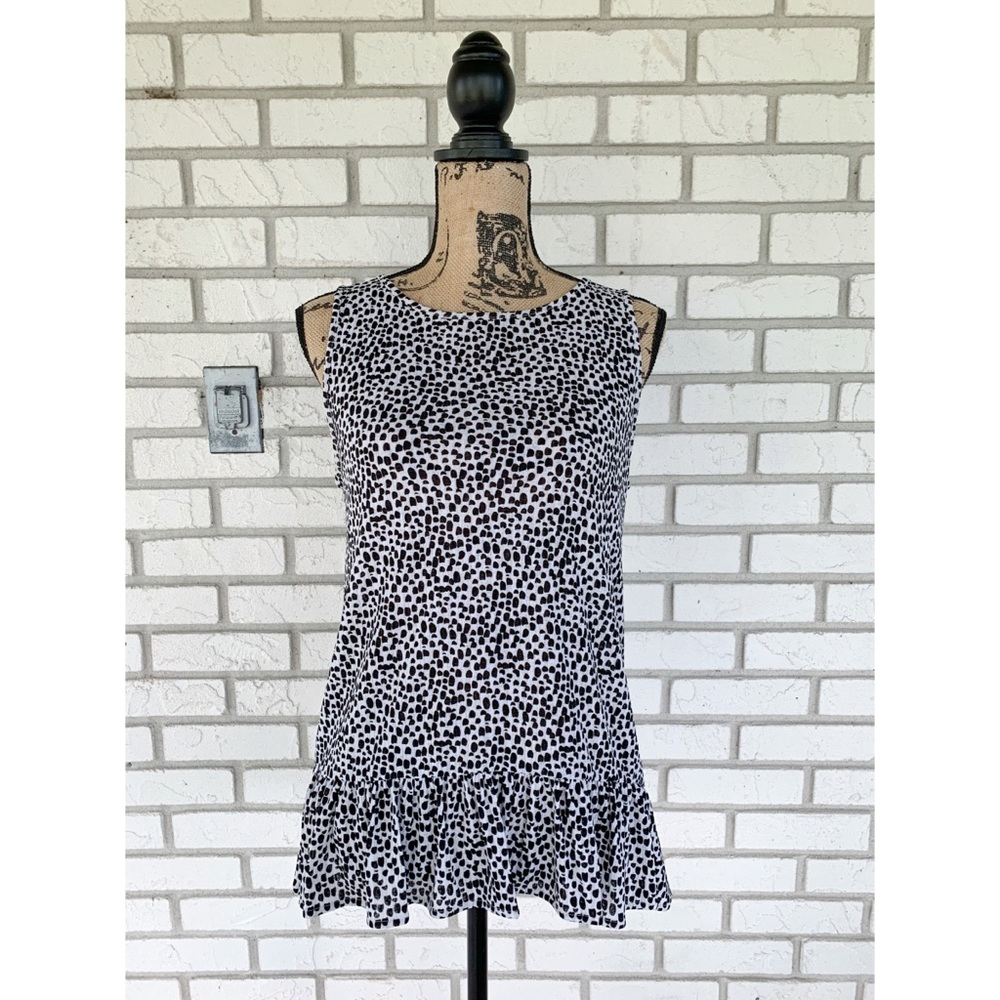 NWT Express Black and White Peplum Top Size Small